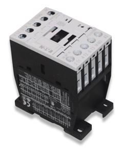 Contactor DILM 24V 50/60Hz 7A 3 main contacts 1 NO